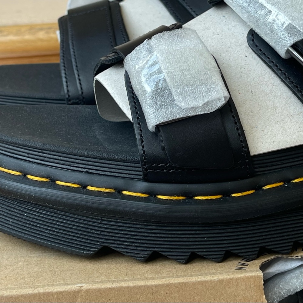 NWT Doc Martens Myles Brando Leather Slide Sandals in black buckles platforms - Picture 8 of 15